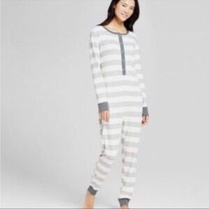 Wondershop Gray White Striped Rugby Union Suit Onesie Pajamas Size Small